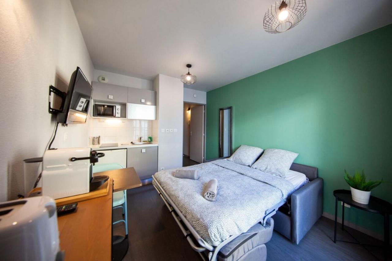 Le Petit Hector -Studio Cosy Avec Parking -Debourg Apartment Lyon Exterior photo